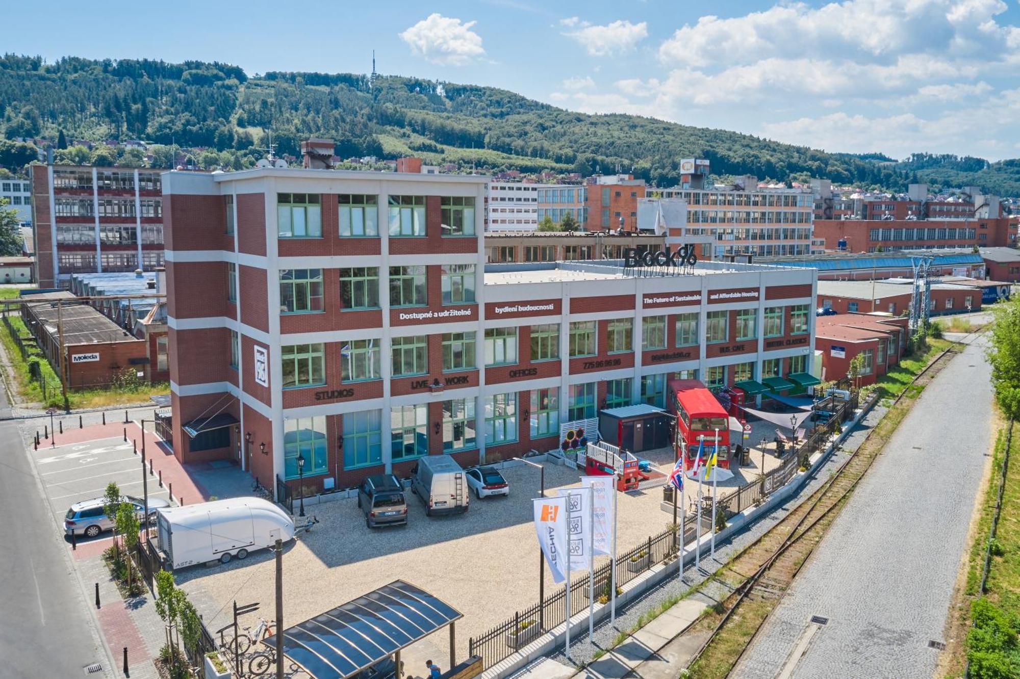 Block 96 Apartments Zlín Extérieur photo